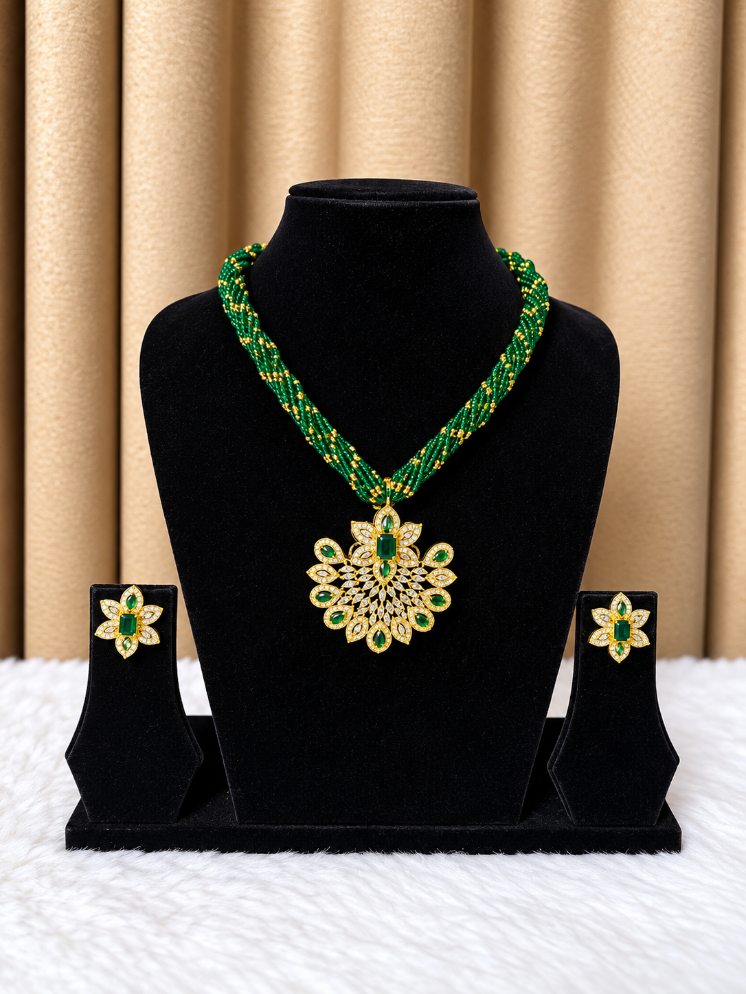 maur set