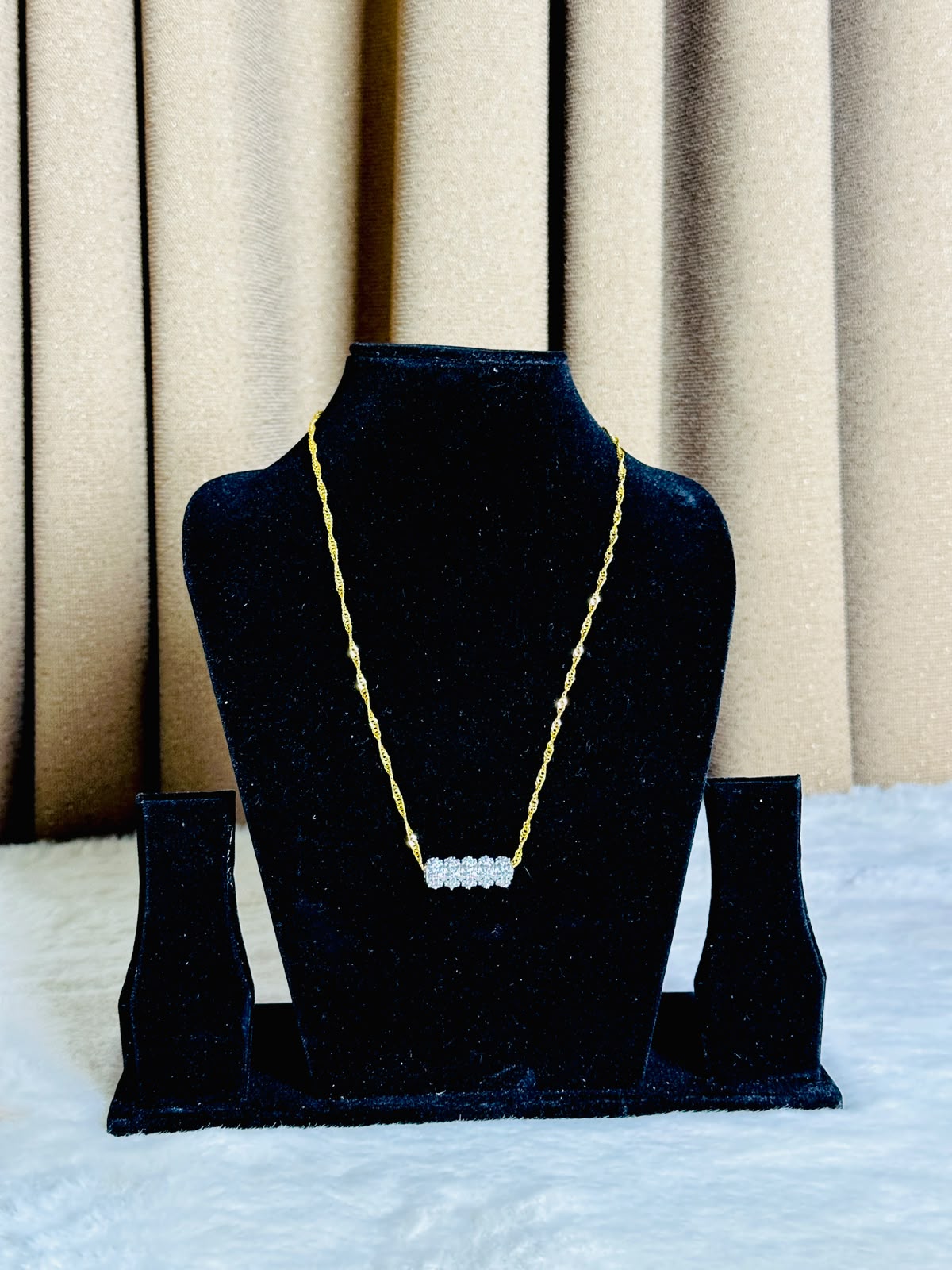 Mini Tilhari Chain