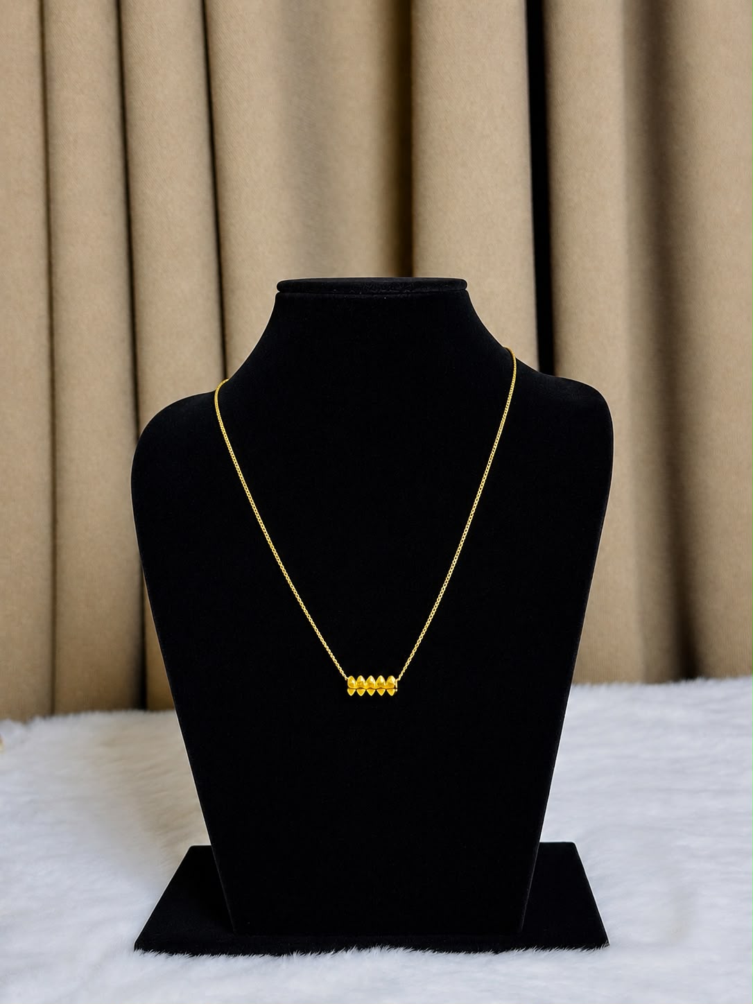 Mini Tilhari Chain